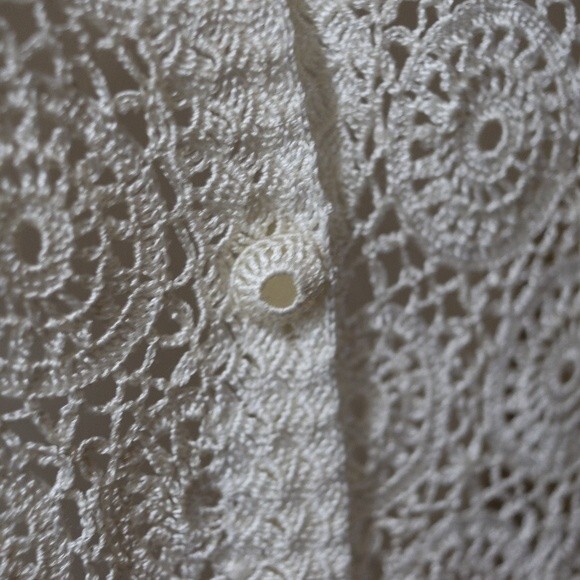 Vintage Red Peacock Hand Crochet White Lace Cardigan Cottagecore Boho Top LG - Picture 7 of 12